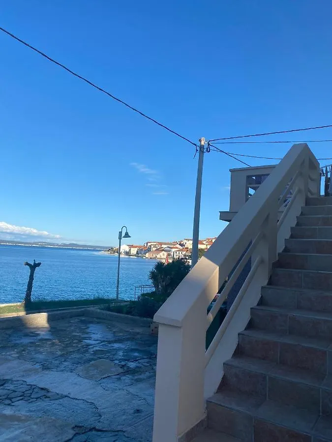 Ana Kali Apartment